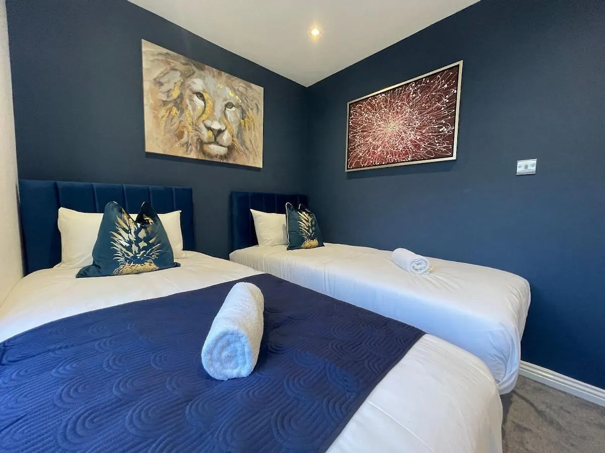 Bloomsaway Seafront Sixbedroom Bn14Bsma Brighton Holiday home
