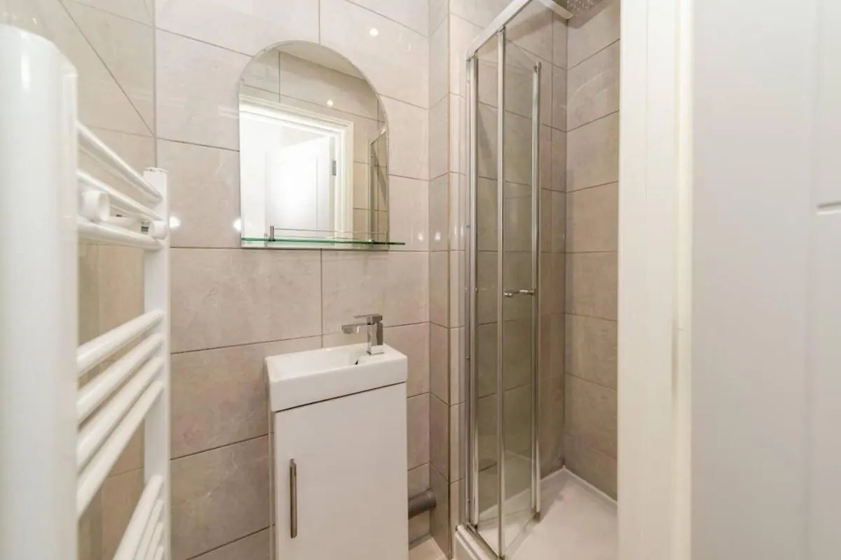 Bloomsaway Seafront Sixbedroom Bn14Bsma Brighton