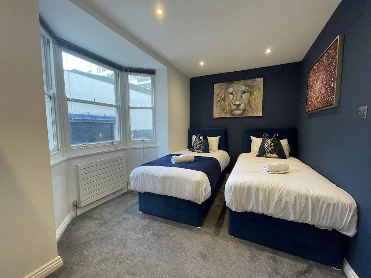 Hébergement de vacances Bloomsaway Seafront Sixbedroom Bn14Bsma Hove