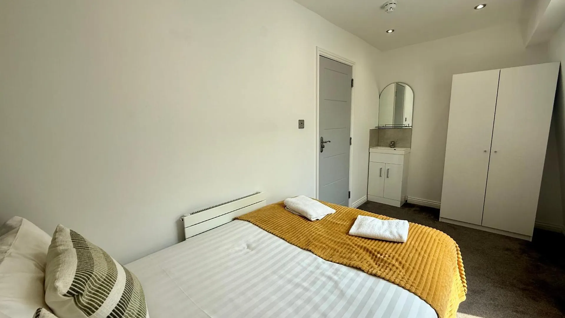 Hébergement de vacances Bloomsaway Seafront Sixbedroom Bn14Bsma Hove